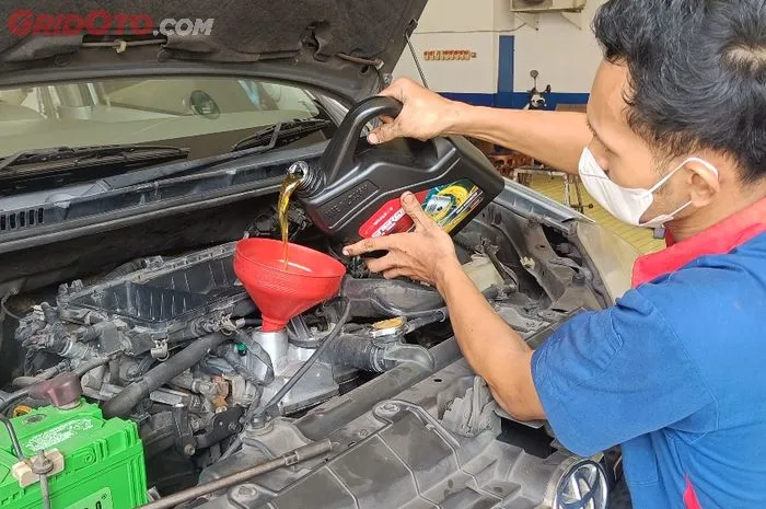 Tips Perawatan Rutin Mesin Mobil untuk Performa Optimal
