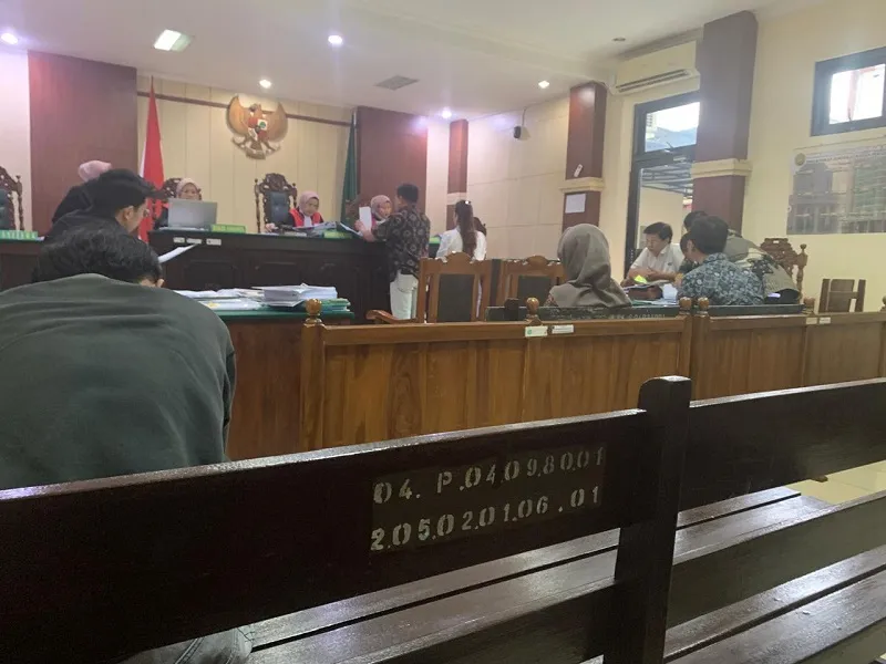 Uji Keaslian Bukti Surat di Perkara Perdata lewat Prinsip Pemeriksaan Silang