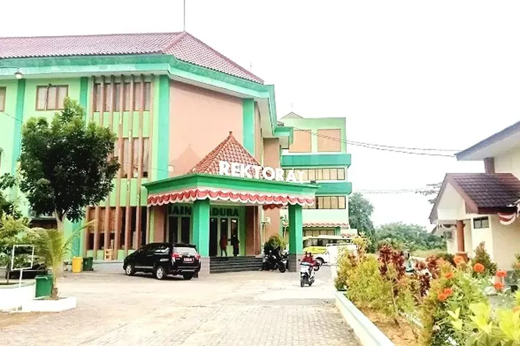 Mahasiswa Pertanyakan Keamanan di Area Rektorat IAIN Madura