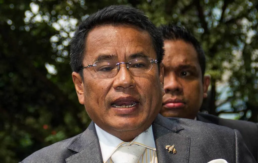 Hotman Paris Kritik Aturan Pencairan JHT Usia 56 Tahun, Nilai Tidak Adil bagi Pekerja