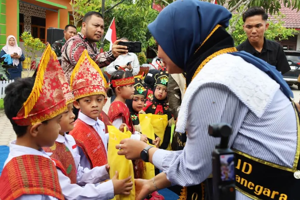 Bunda PAUD Kukar Luncurkan Program 'Anak Etam' untuk Tingkatkan Kualitas PAUD di Muara Jawa