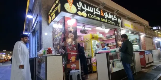 Warung Kecil WNI di Arab Saudi Sukses dengan Omzet Hingga Rp19 Juta per Hari