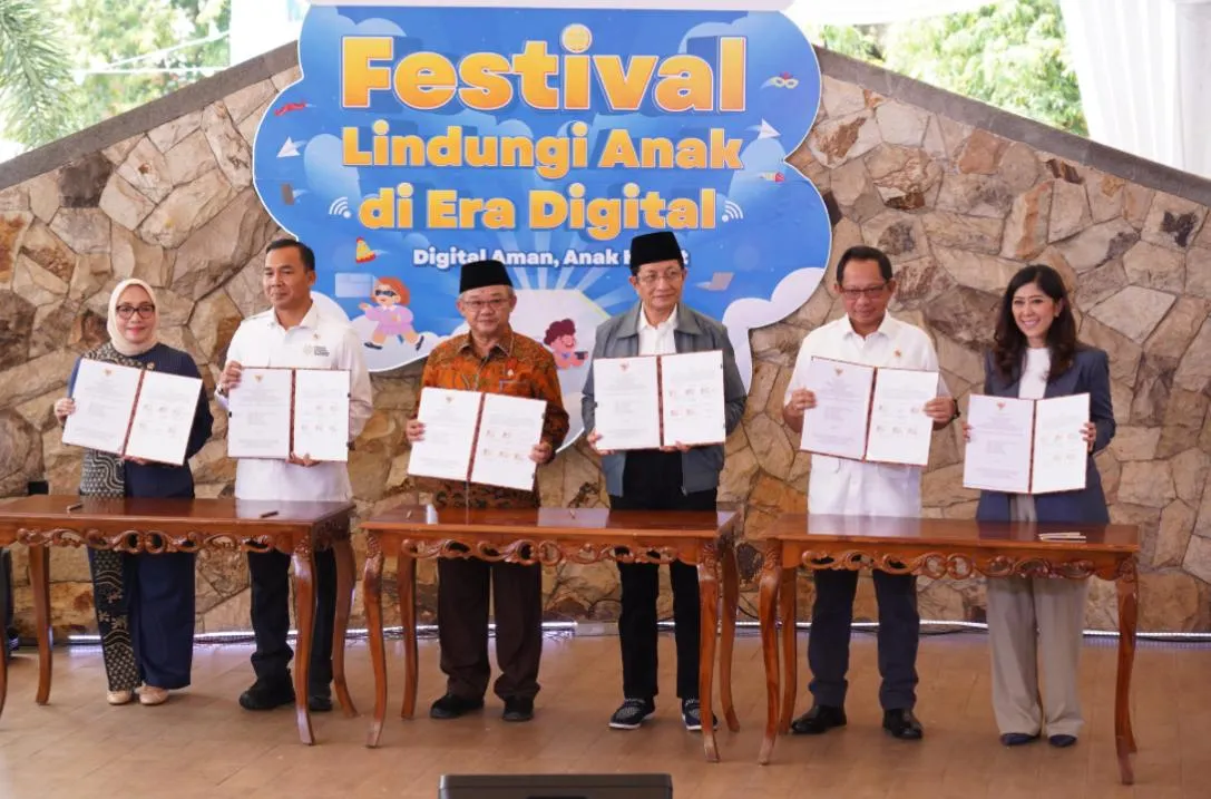 Enam Kementerian Teken MoU Pelaksanaan PP TUNAS untuk Perlindungan Anak di Ruang Digital