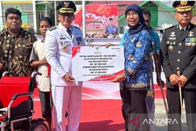 Sentra Meohai Salurkan Bantuan untuk Penyandang Disabilitas di Hari Pahlawan