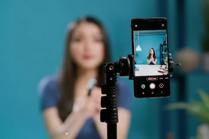 Disrupsi Video Pendek Gerus Televisi, Pengamat Prediksi PHK dan Efisiensi Produksi