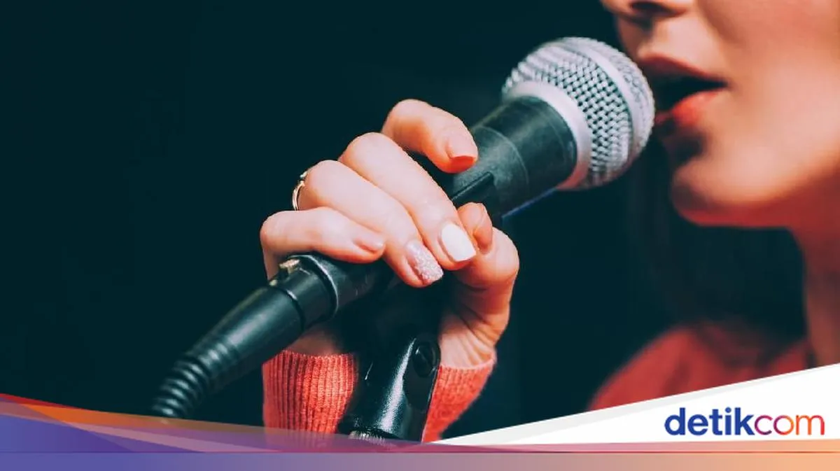 Daftar 10 Penyanyi yang Pernah Tertangkap Lipsync Saat Tampil di Panggung