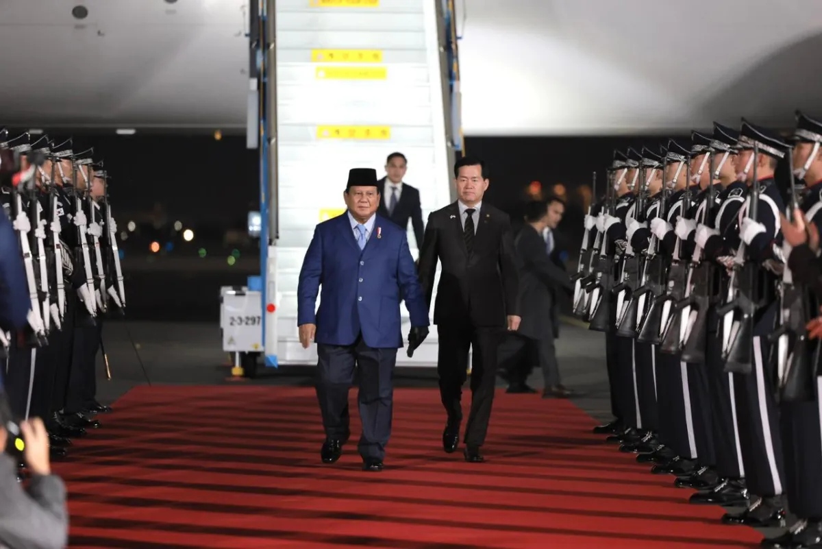 Prabowo Tiba di Korsel untuk Hadiri KTT APEC 2025