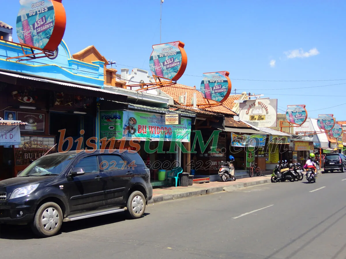 Sentra Gudeg Wijilan: Ikon Kuliner Yogyakarta