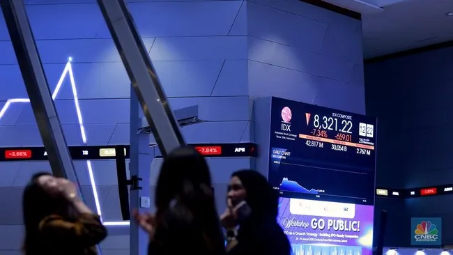 IHSG Masih Terkoreksi, Asing Borong EXCL, BBRI, dan GOTO