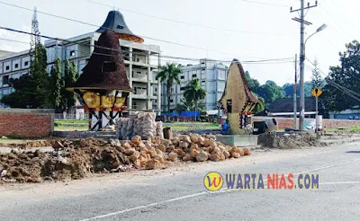 Pemkot Gunungsitoli Tata Area Depan Lapangan Merdeka, Siapkan Ruang Bersantai