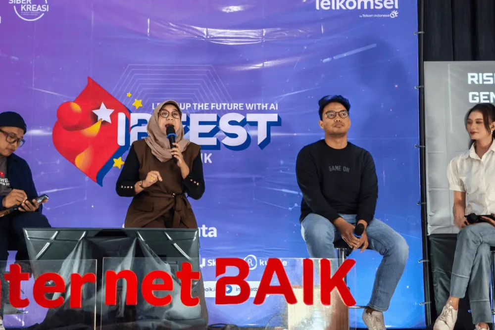 Internet BAIK Festival Series 10 Telkomsel Digelar di Jambi, Bekali Pelajar Literasi Digital dan AI