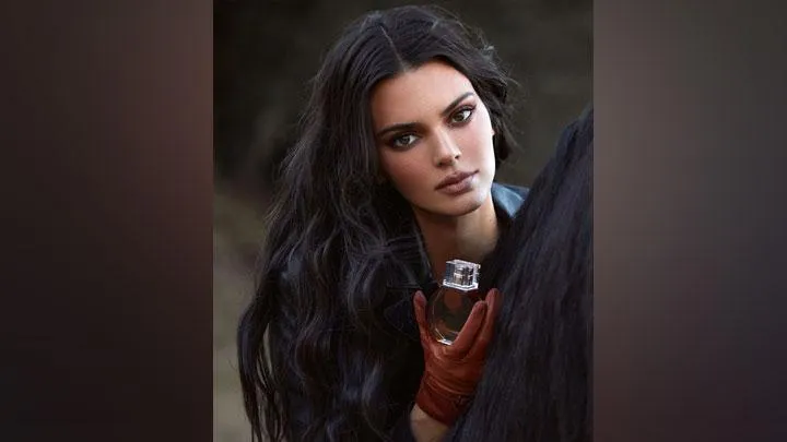 Kendall Jenner Luncurkan Parfum Terinspirasi Berkuda Bersama KKW Fragrance