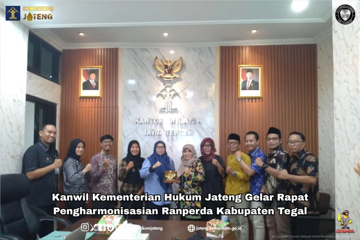 Kanwil Kementerian Hukum Jateng Selenggarakan Senam Bersama untuk Kebugaran dan Kebersamaan
