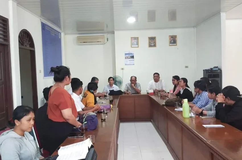 Praeses Distrik Riau Berikan Pembekalan kepada Calon Pelayan LPP I