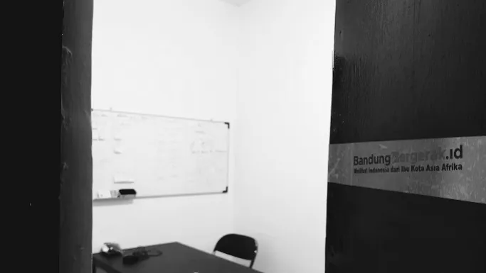 BandungBergerak.id Punya Ruang Kerja Pertama Setelah Satu Tahun Beroperasi