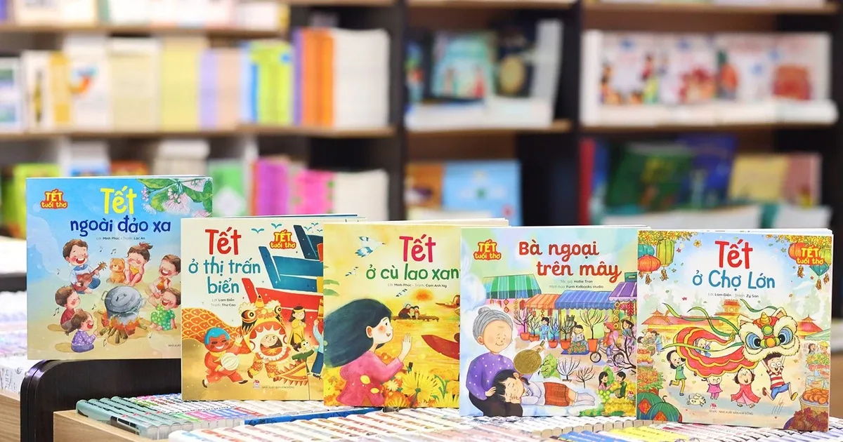 Buku Interaktif Mengajarkan Anak tentang Tradisi Tet di Tahun Kuda
