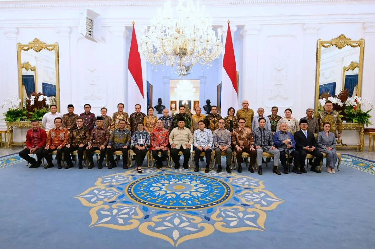 Diskusi Arah Politik Luar Negeri Indonesia Bersama Presiden Prabowo