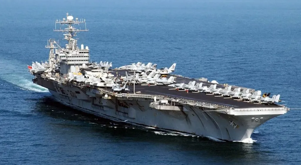 USS Abraham Lincoln Masuki Timur Tengah di Tengah Ketegangan AS-Iran