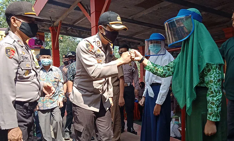Polres Pasuruan Resmikan Program Ruang Daring Belajar dengan Internet Gratis untuk Pelajar