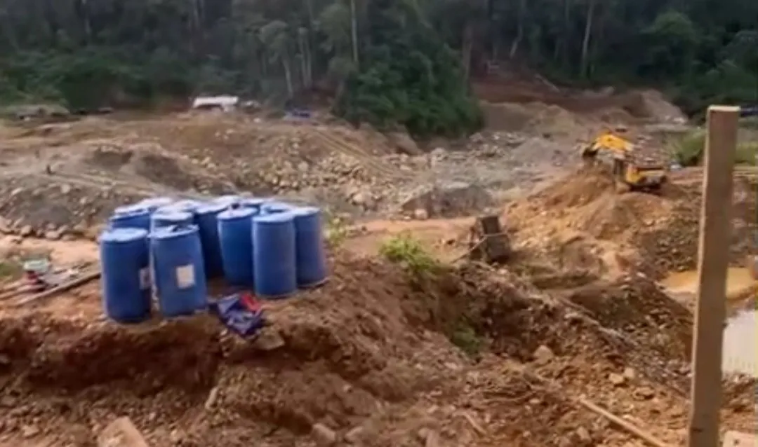 PETI di Sungai Langgam Lubuk Beringin Diduga Milik Put Tetap Beroperasi Meski Ada Larangan Bupati