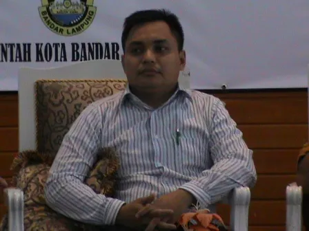 Seminar IJTI Lampung Soroti Netralitas Televisi dan Politik Pencitraan Jelang Pemilu 2014