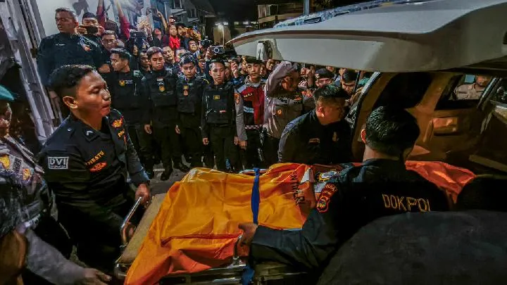 Tiga Polisi Tewas dalam Penindakan Judi Sabung Ayam, Lima Buron Masih Dikejar