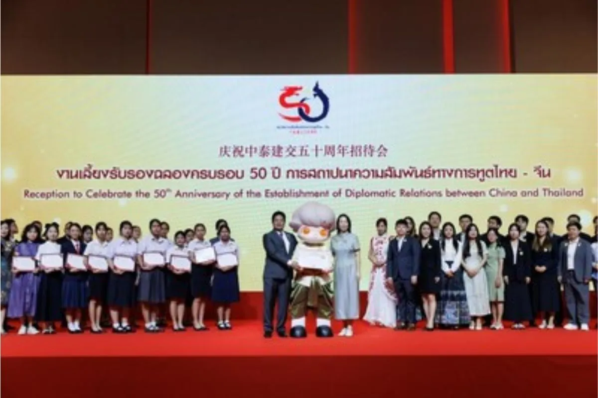 DIMOO Dikenal Sebagai Simbol Persahabatan 50 Tahun Thailand-Tiongkok