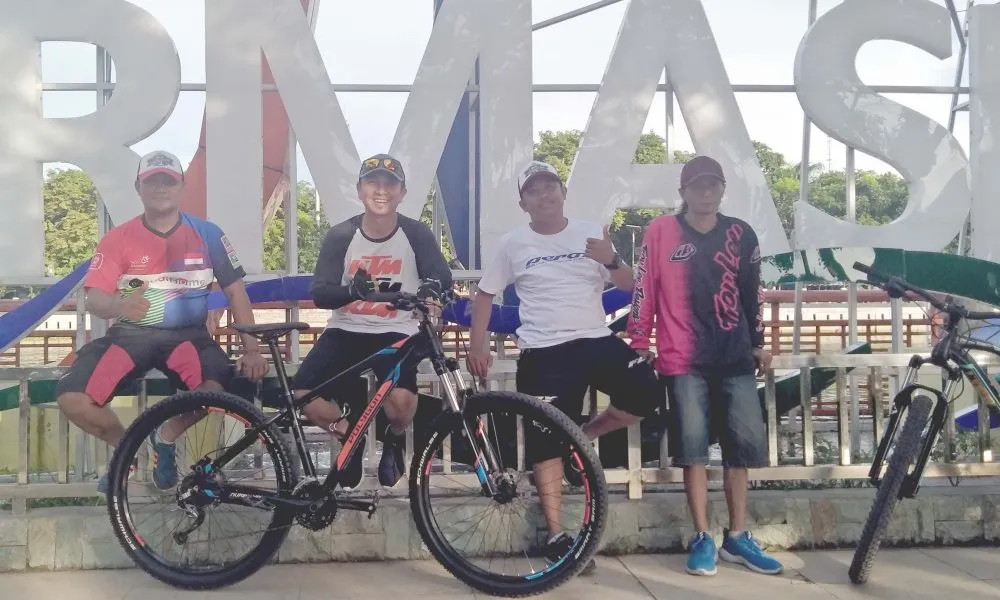 Komunitas Gowes Kelana Tetapkan Taman Siring 0 Km Sebagai Titik Kumpul