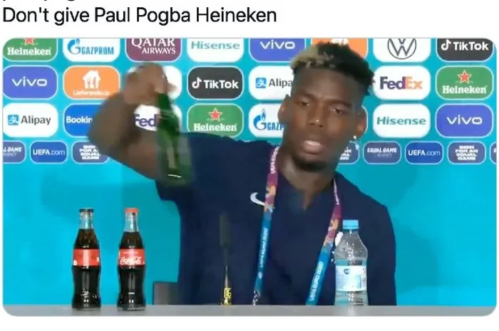 Paul Pogba Geser Botol Minuman di Konferensi Pers, Mengikuti Jejak Cristiano Ronaldo