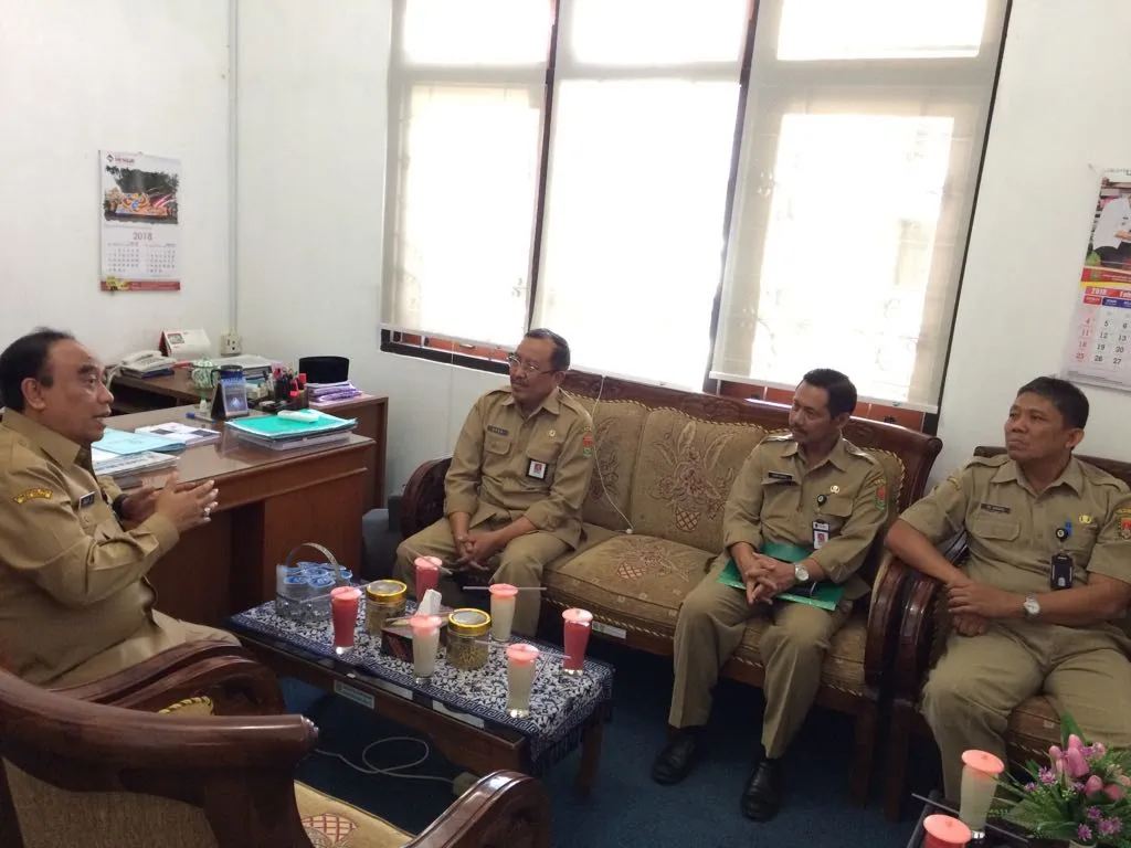 Pjs Bupati Magelang Tinjau ULP dan Ruang Redaksi BeritaMagelang.id