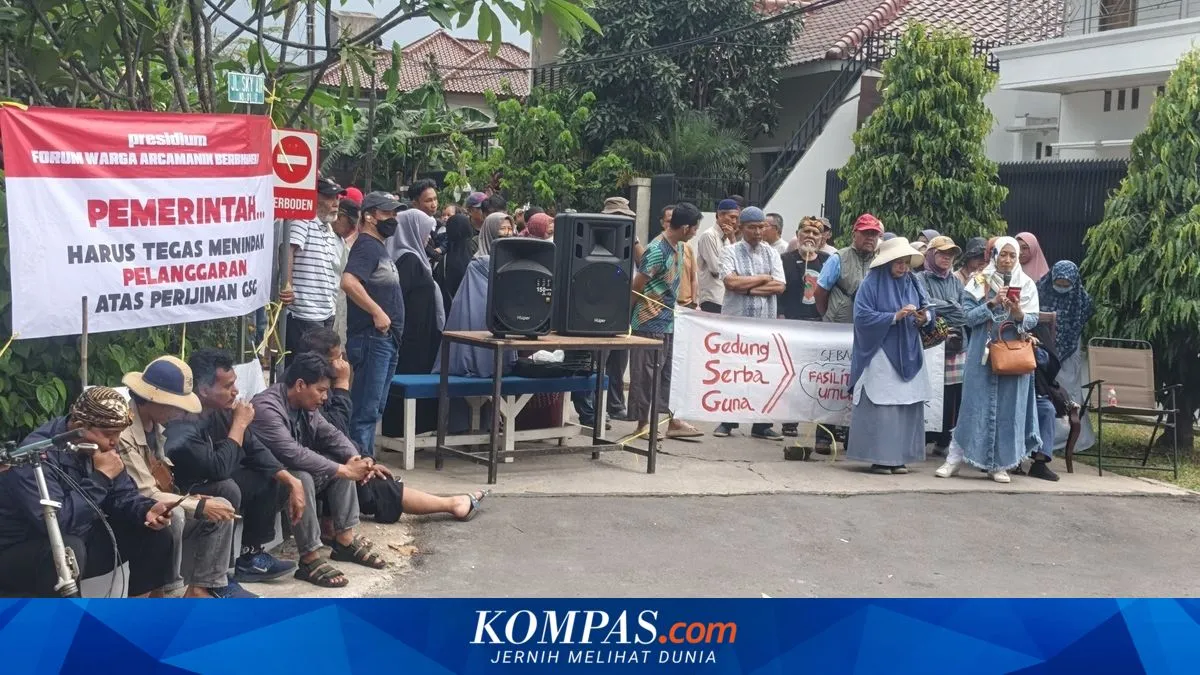 Warga Arcamanik Gelar Aksi Protes Terhadap Alih Fungsi GSG Menjadi Tempat Ibadah