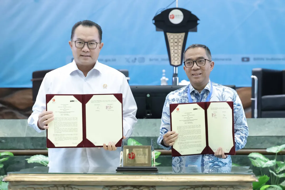 Kemdiktisaintek dan BRIN Teken MoU Perkuat Kolaborasi Riset dan Inovasi Nasional