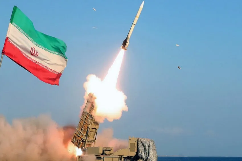 Jenderal Iran Umumkan Doktrin Ofensif, Peringatkan AS Tak Ada Warganya Aman Jika Perang Pecah