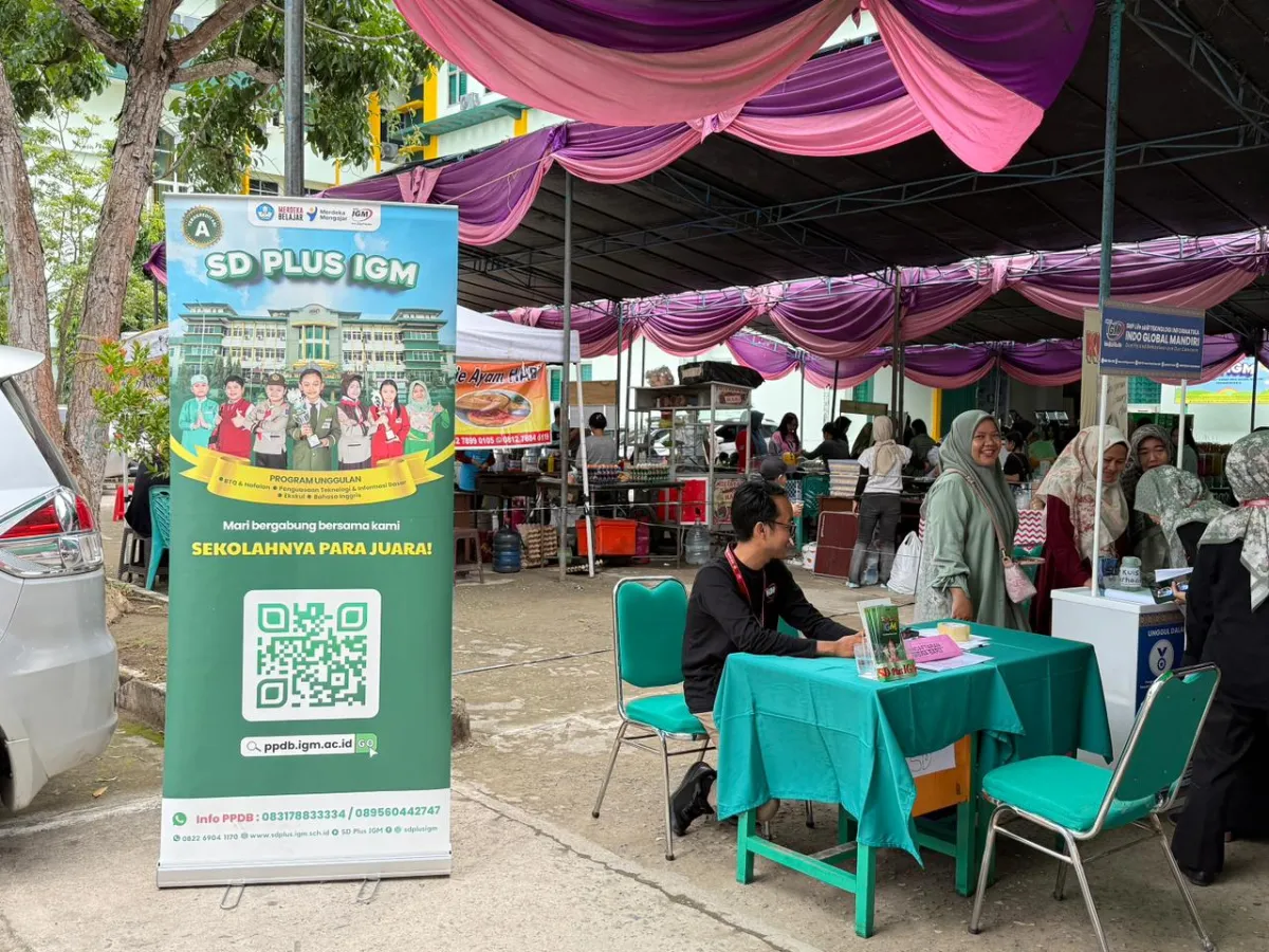 Bazar Warna-Warni Sambut Gebyar SD Plus Indo Global Mandiri