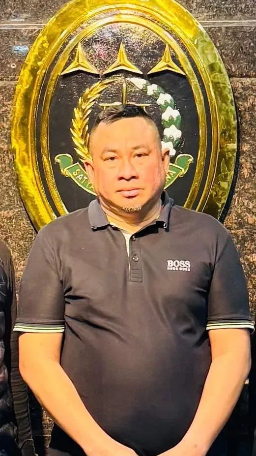 Penangkapan H Muh Nasri, DPO Kasus Korupsi Rp10 M oleh Tim SIRI Kejagung di Makassar