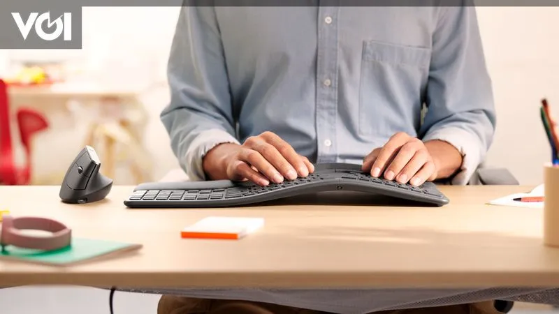 Logitech Soroti Pentingnya Perangkat Ergonomis untuk Kesehatan Pekerja