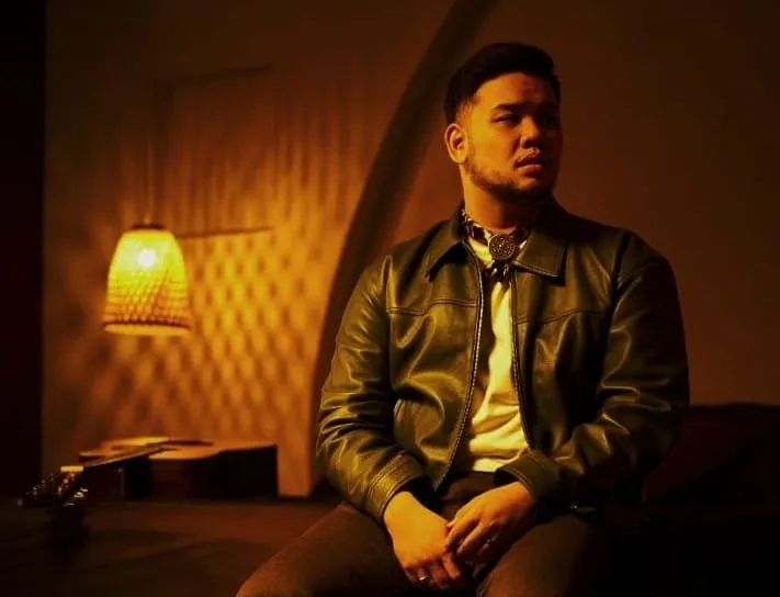 Iqbal Aria Rilis Single Perdana 'Home' Tentang Penyesalan dan Kehilangan