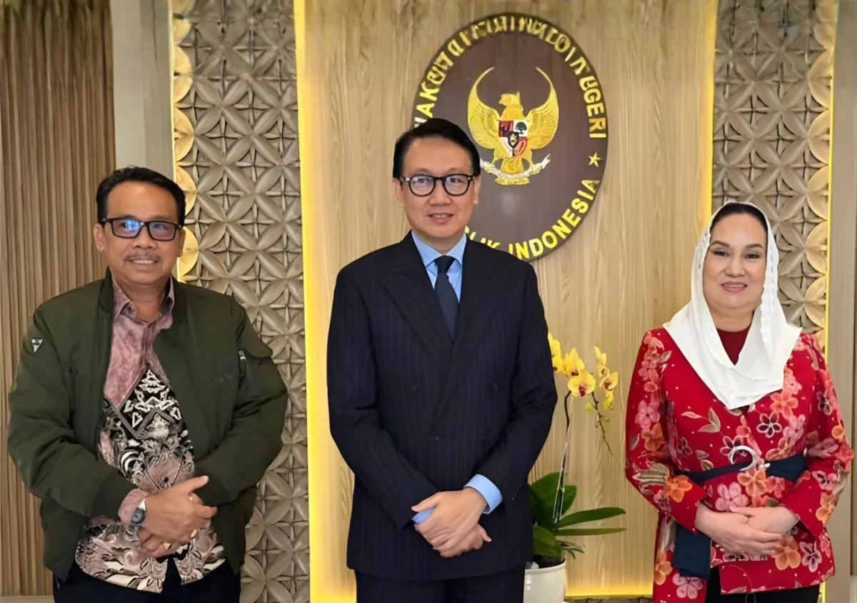 Bupati dan Wakil Bupati Natuna Temui Kemenlu, Perkuat Diplomasi di Wilayah Perbatasan