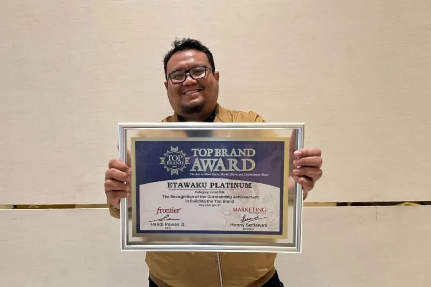 Etawaku Platinum Raih Top Brand Award 2026 sebagai Susu Kambing Pilihan Sehat
