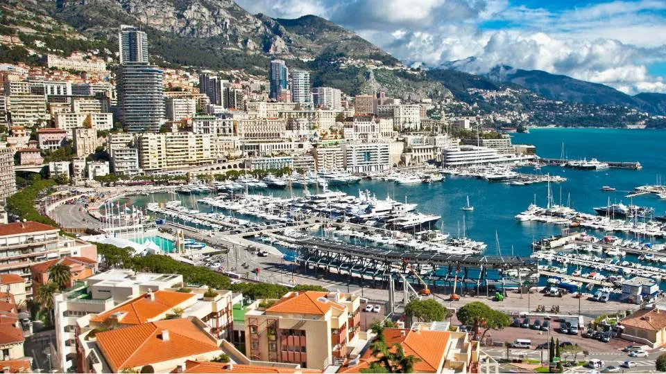 Monaco, Rumah Favorit Para Pembalap F1: Pajak, Privasi, dan Gaya Hidup di Kota Kecil