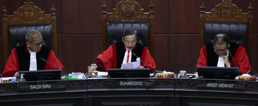 MK Tolak Uji Pasal 96 UU P3, Tegaskan Masukan Publik dalam Pembentukan UU