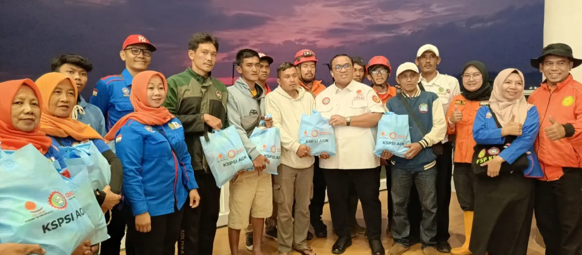 Solidaritas Buruh: KSPSI Bantu Korban Longsor Cisarua