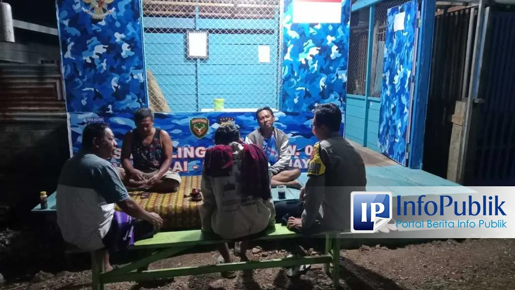 Warga Merauke Bangun 30 Pos Kamling untuk Keamanan Lingkungan