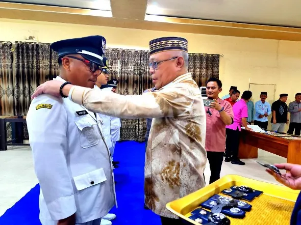 Bupati Sofyan Puhi Lantik Penjabat Kepala Desa, Tekankan Inovasi dan Pelayanan
