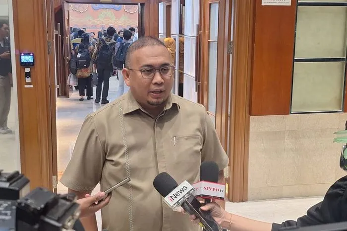Andre Rosiade Minta Evaluasi ILeague oleh Sponsor Utama Super League