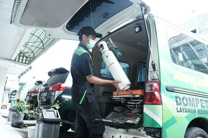 Sentra Pengisian Tabung Oksigen Layanan Gratis untuk Kaum Dhuafa di Tangerang Selatan