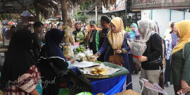 Gebyar Plaosan Timur Jadoel di Purwodadi Jadi Ajang UMKM dan Pelestarian Budaya