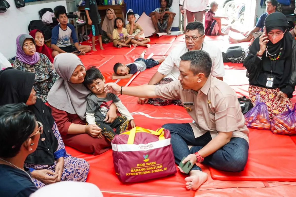 Wali Kota Pekalongan Pastikan Kebutuhan Pengungsi Terdampak Banjir Terpenuhi