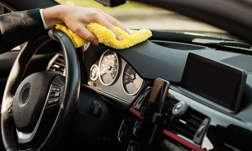 Rekomendasi 10 Tempat Cuci Interior Mobil di Jakarta
