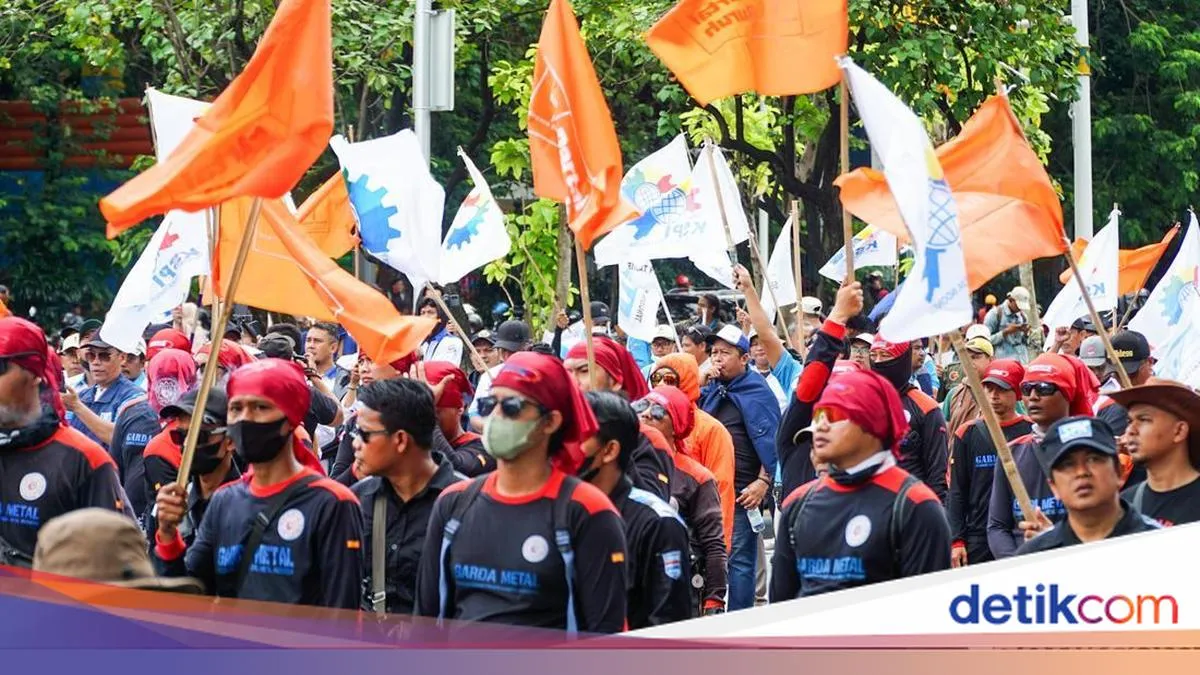 Ribuan Buruh KSPI Akan Demo 28 Januari di Istana, Tuntut Revisi UMP/UMSK dan Protes Pemblokiran Akun YouTube